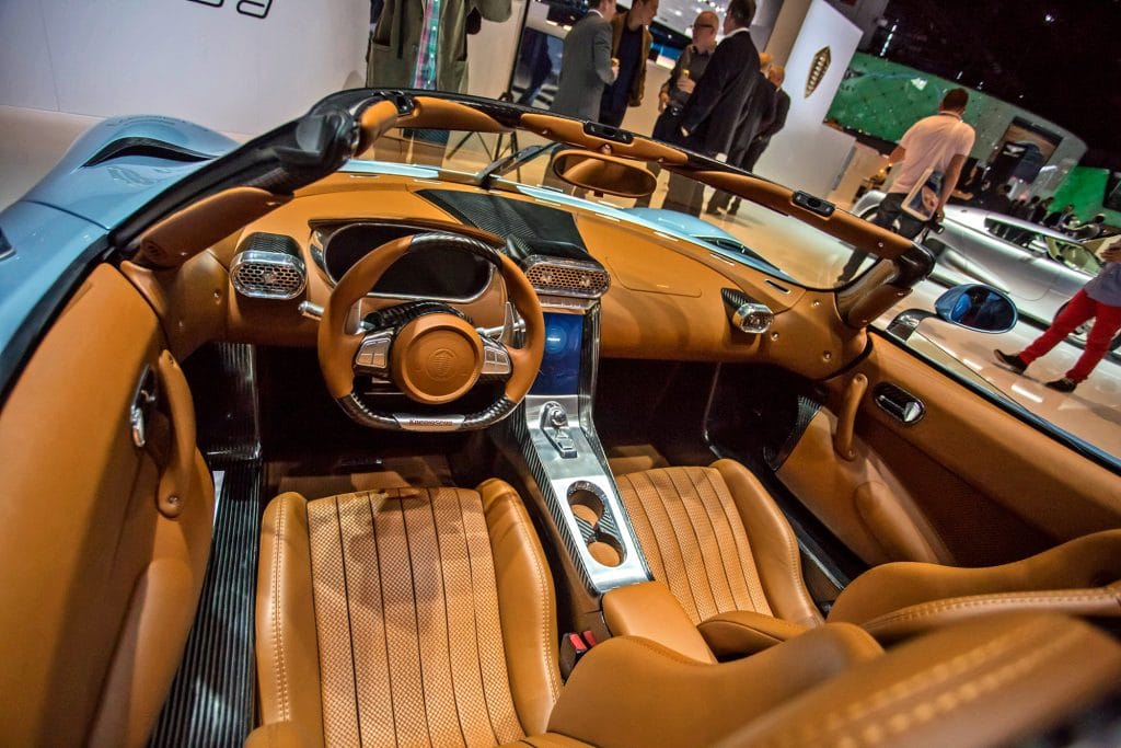 Koenigsegg Regera 2025 5 640 koenigsegg regera int2