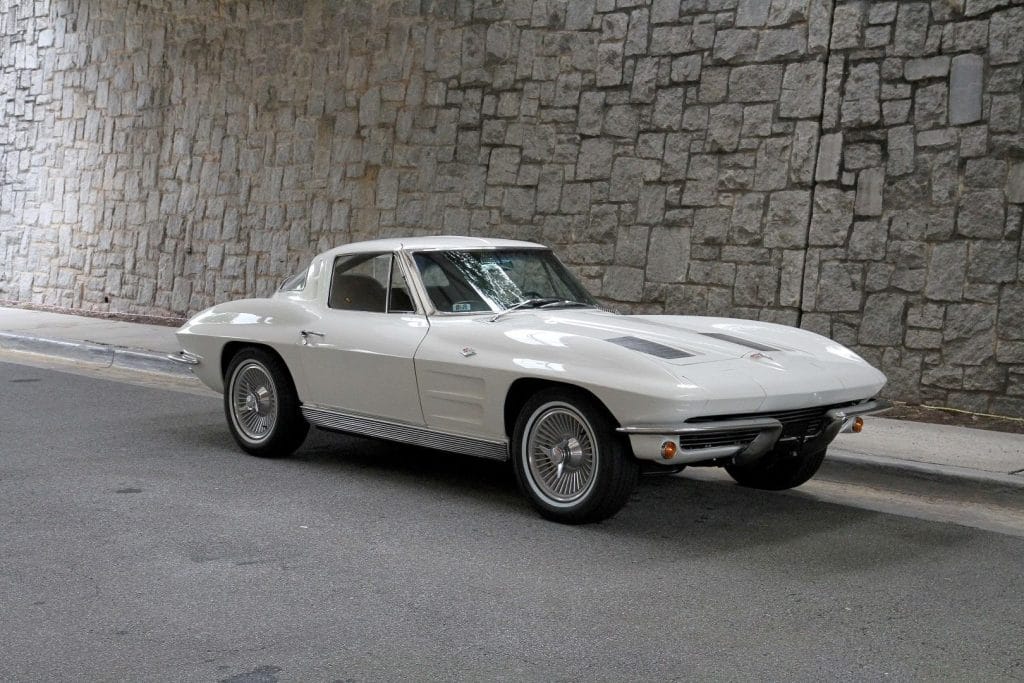1963 chevrolet corvette 1