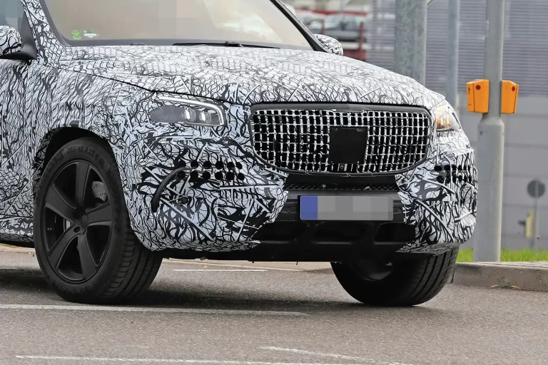 Updated Mercedes-Maybach GLS-Class Spotted in Testing