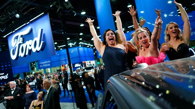 North American International Auto Show Kicks Off in Detroit 3 nains